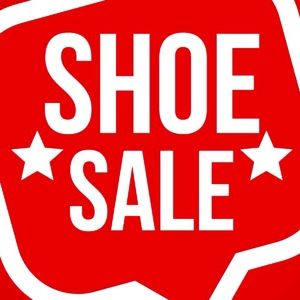 NIKE SHOES ON SALE!!!! MAKE OFFERS